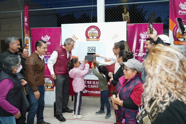 Llega tecnología LED a luminaria de Castillotla