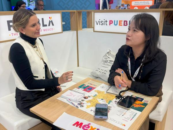 Turismo poblano brilla en IFTM Top Resa 2025