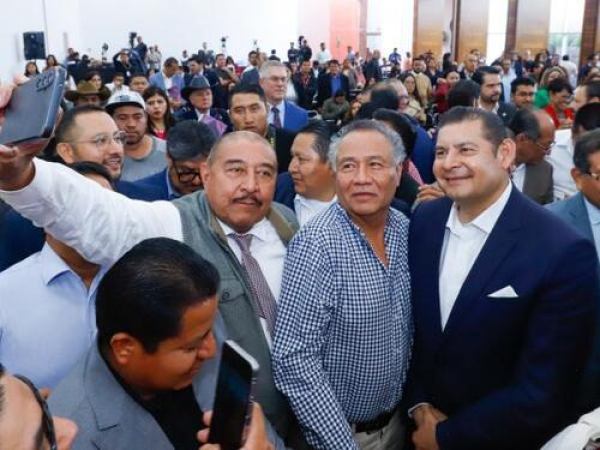 Puebla brinda asesoría legal y acompañamiento a migrantes