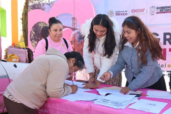 SEDIF apoya a 243 familias de Texmelucan