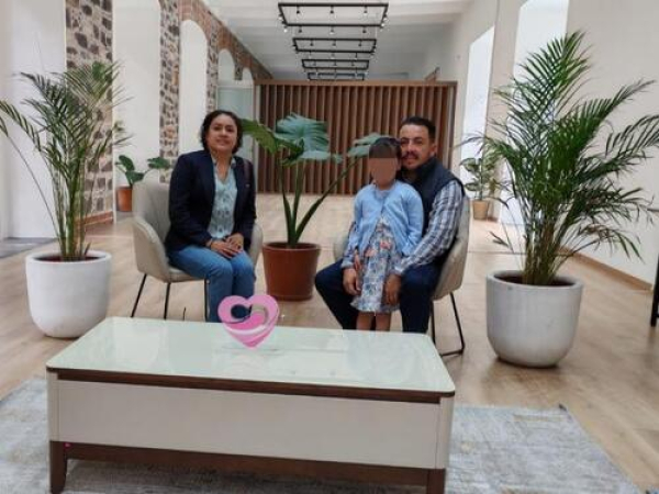 Adopción de infantes y adolescentes sigue vigente: SEDIF