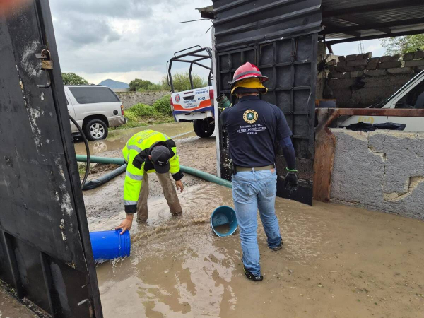 PC Estatal atiende afectaciones por lluvias en Tepeyahualco