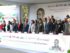 Puebla destaca humanismo de Nicolás Bravo en homenaje