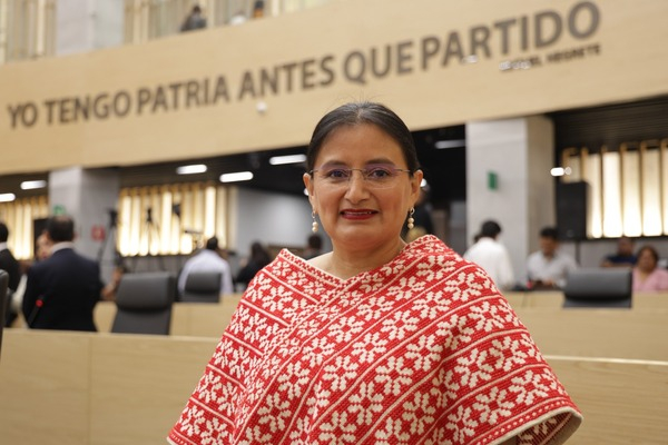 Violencia estética también afecta a mujeres: Martínez