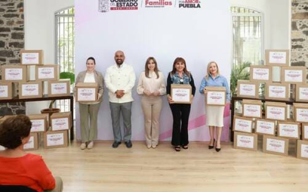 SEDIF entrega apoyos alimentarios