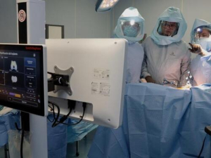 ISSSTEP realiza primera cirugía de rodilla con IA
