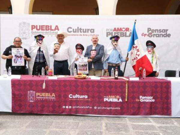 &iexcl;Vive el Festival del Huehue en Tetela!