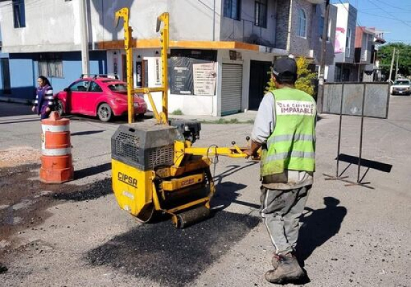 Puebla Capital avanza con más de 197 mil baches tapados