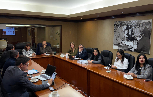 Educación y tecnología es progreso para Puebla