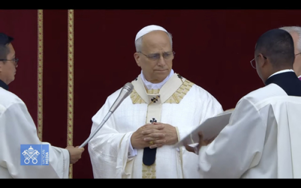 Que las armas no sofoquen el grito de la humanidad: Papa León XIV