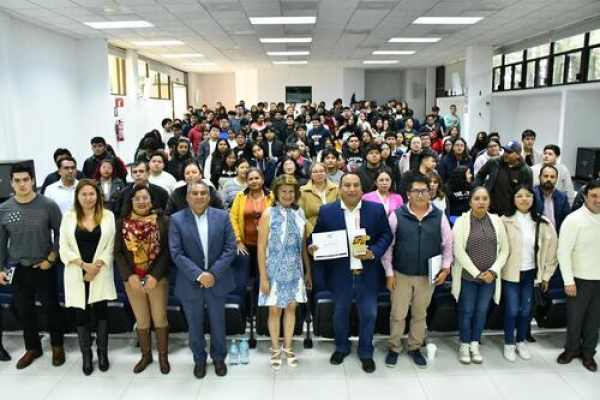 UTH fortalece conocimientos de cadena productiva alimenticia