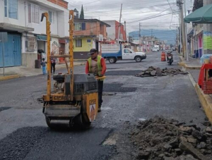 &quot;Bacheando Puebla&quot; en mantenimiento vial 24/7