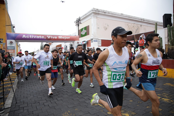 1.ª Carrera “Comunidad UTTECAM 2025”
