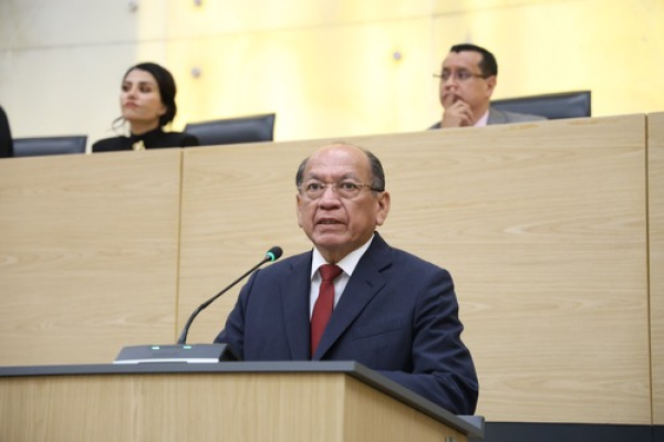 Segob comparecen ante el Pleno del Congreso