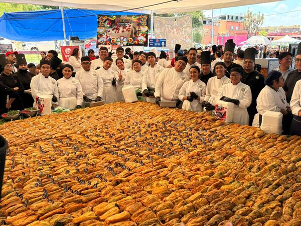 UTP participa en Festival "Puebla en Nogada"