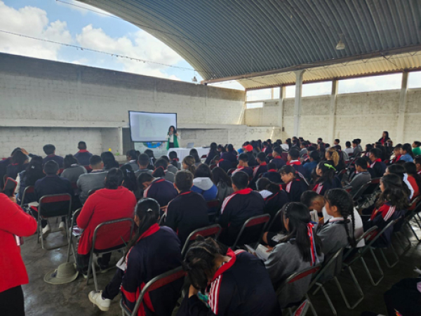 SMADSOT ofreció una videoconferencia a mil 200 planteles