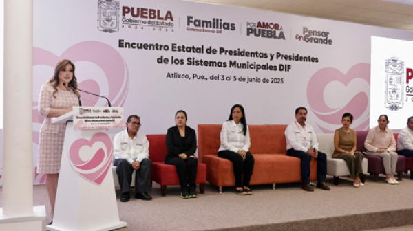 Presidentes municipales del Sistema DIF adquieren un conocimiento renovado