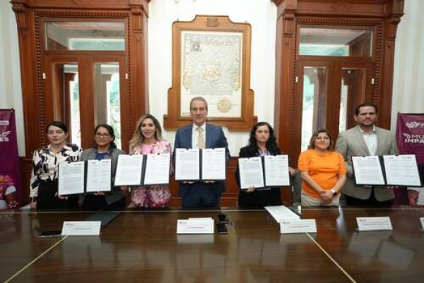 INE y Puebla promueven participación de mujeres