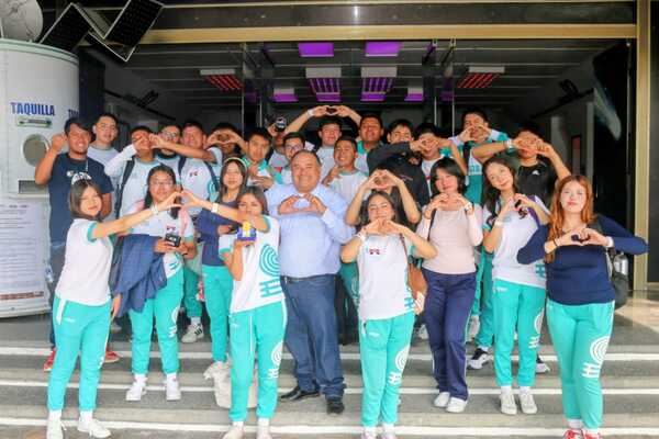 COBAEP destaca en competencia de robótica