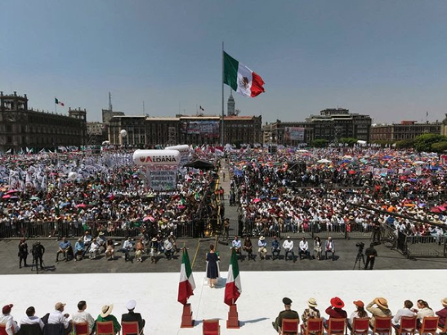 La presidenta Claudia Sheinbaum es respaldada por 350 mil mexicanos