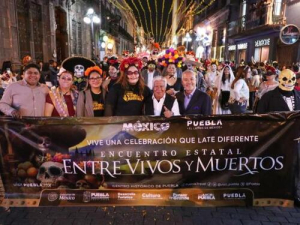 Desfile “Entre Vivos y Muertos”, es identidad cultural