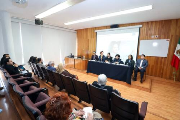 Senado recuerda legado de Ifigenia Martínez