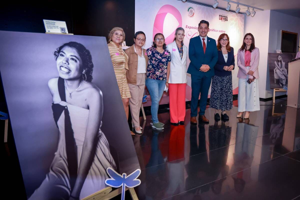 Senado concientiza sobre cáncer de mama