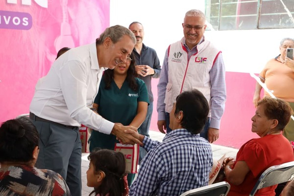 Entregan apoyos del programa “Oír para Vivir”