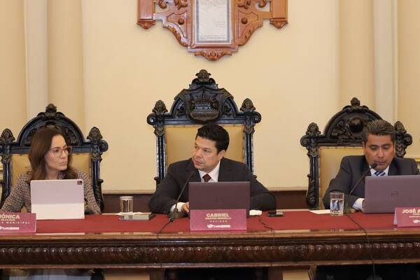 Aprueba Cabildo jubilaciones en Ayuntamiento de Puebla