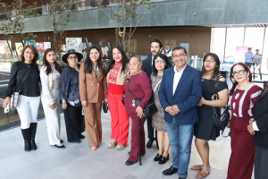 Congreso reconoce labor de mujeres migrantes