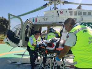 Hospital de la Mujer recibe a mujer embarazada vía aérea