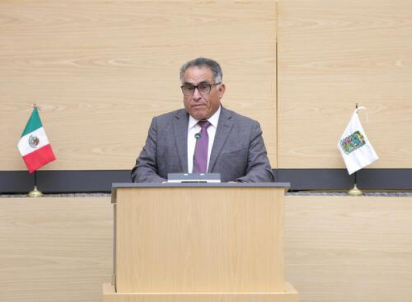 Congreso exhorta a empresas a cumplir obligaciones