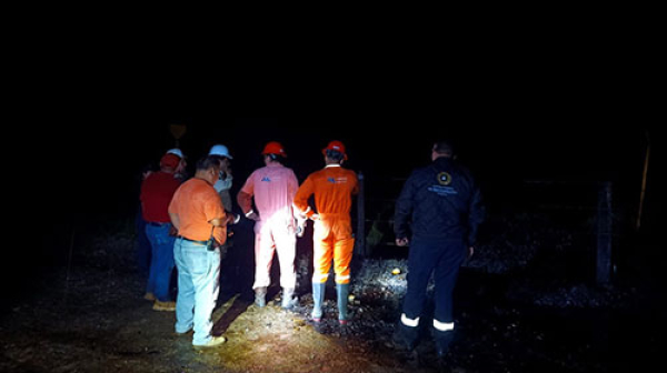 Atención inmediata a derrame de hidrocarburo