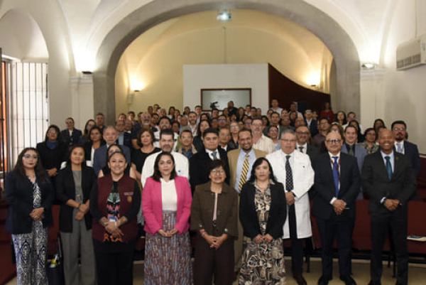 BUAP fortalece posgrados en salud