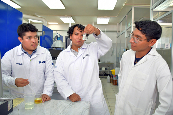 BUAP gana Hackathon con proyecto sustentable