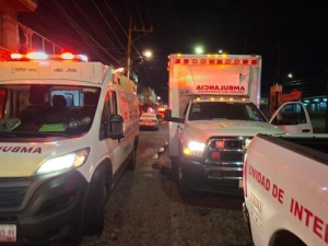 Salud e IMSS-Bienestar atienden heridos de Coatepec