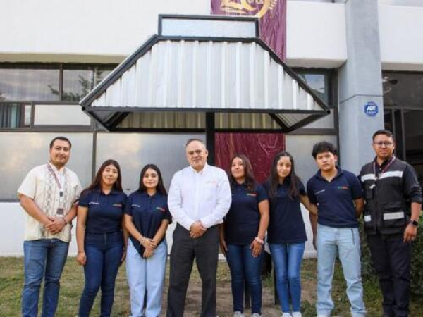 UTTECAM presenta prototipo de Ecopalapa solar