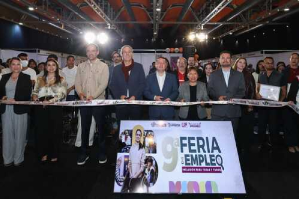 Inauguran 9ª Feria de Empleo de Puebla Capital