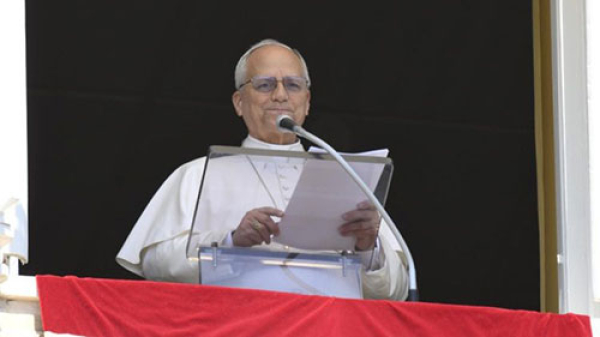 El Papa denuncia ataques a la prensa y honra a periodistas asesinados