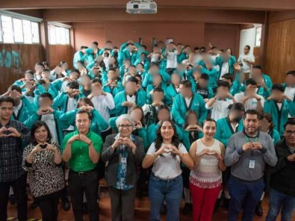 SDJ imparte taller de Derechos Sexuales en Texmelucan