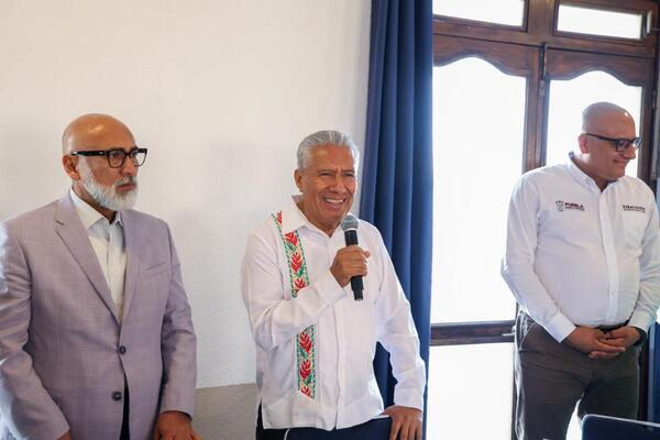 SEP promueve diálogo y reflexión pedagógica en escuelas