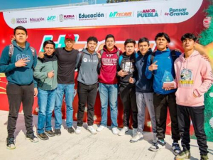 Clausura UTTECAM &quot;Universiada Deportiva y Cultural&quot;