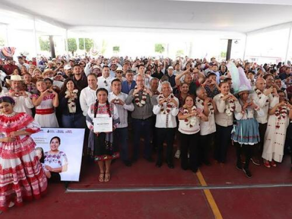 Puebla fortalecen y preservan lenguas maternas