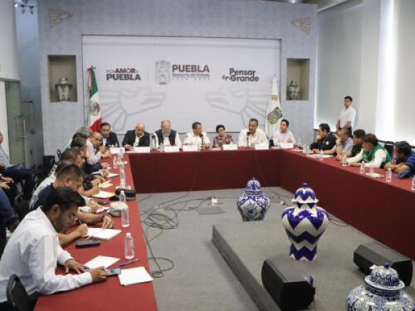 Gobierno de Puebla y AMOTAC logran acuerdos