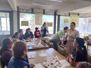 Promueve talleres para activar econom&iacute;a familiar