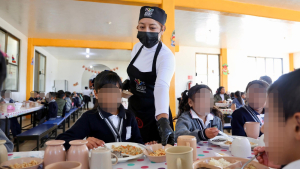 SEDIF previene sobrepeso y obesidad estudiantil