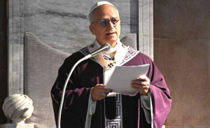 No quedarnos entre las cenizas del mundo, sino convertirnos y reconstruir