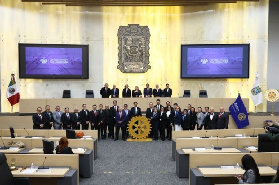 Congreso reconoce al Rotary International