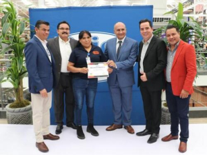 Price Shoes genera empleos en Puebla