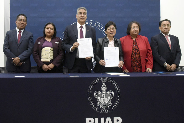 Signan convenio de colaboración BUAP y USEP
